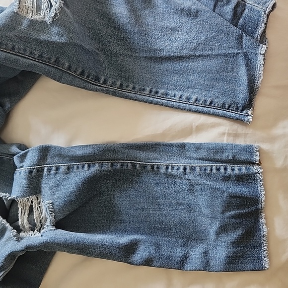 Universal Threads High Rise Straight Jeans - Picture 3 of 5